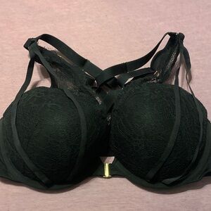 Elegant Lace Women's Bra - Black